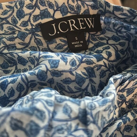 J.Crew Flutter-sleeve button-up shirt in bandana block print Blue Small - Picture 7 of 7